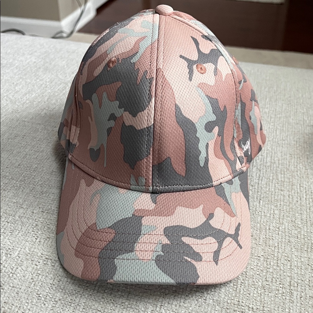 NWOT Lug Topper Hat